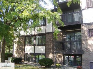 6165 Innkeepers Ct APT 85, East Lansing, MI 48823
