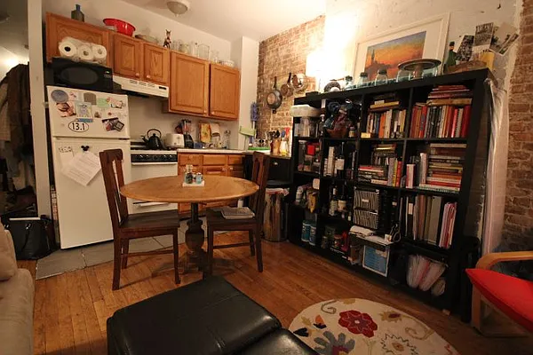 Rented by Crosstown Apartments NYC | media 37