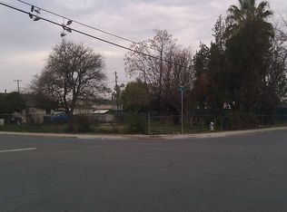 1005 S Baker St #A-B, Bakersfield, CA 93307