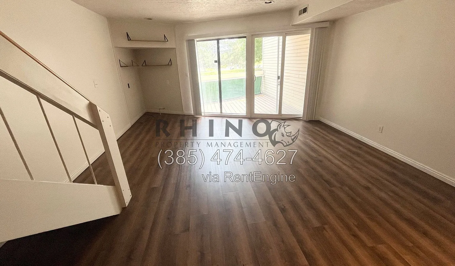 2 bed, 1.5 bath, 983 sqft, $1,600 — Photo 2