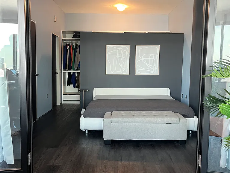5601 Smetana Dr #901 — Photo 11
