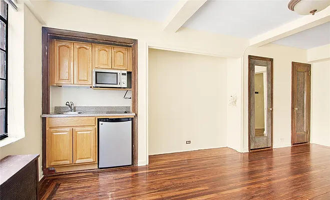 Sold by Engel & Völkers New York Real Estate | media 6