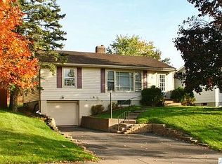 5011 Oneida St, Duluth, MN 55804