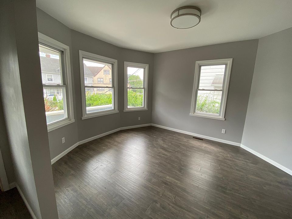 1st image of 120 Haseco Ave
