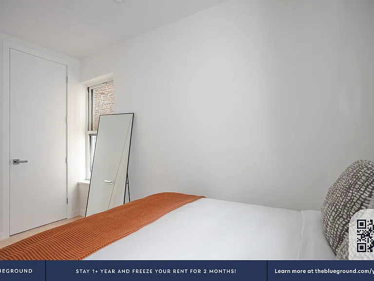 161 Prince St #8 — Photo 12
