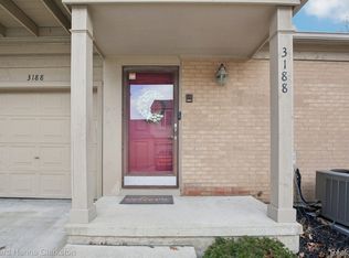 3188 Hidden Trl, Waterford, MI 48328
