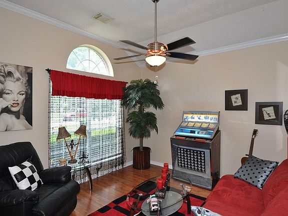 4th image of 18710 Dempsey Oaks Dr