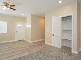 1621 S Dandelion St #4, Pahrump, NV 89048