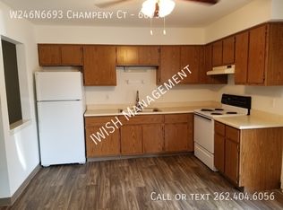 W246N6693 Champeny Ct #6693, Sussex, WI 53089