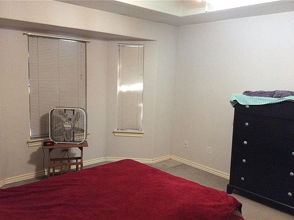 5th image of 552 Stowers Ave