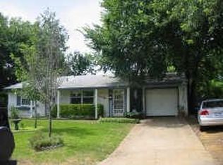 1105 Glenn Dr, Euless, TX 76039