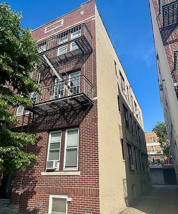 1st image of 31-29 47th St #1
