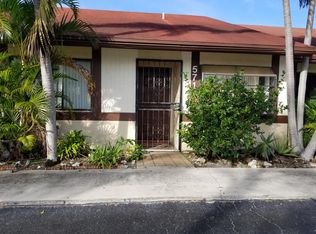 5717 Park Rd, Fort Lauderdale, FL 33312