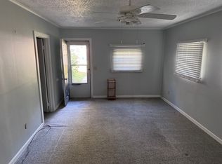 125 S 3rd St, Colwich, KS 67030
