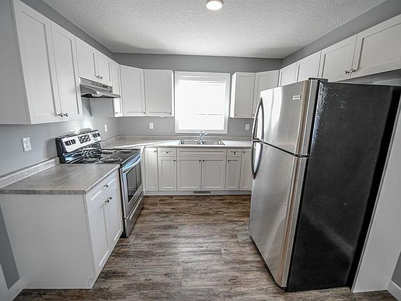 3rd image of 9539 113th Ave #1
