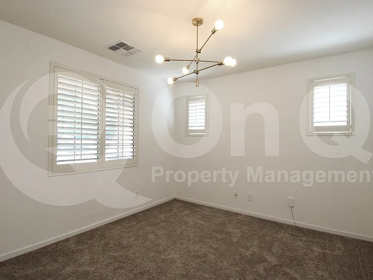 3450 E Tulsa St — Photo 32