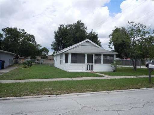 1st image of 402 Orange St