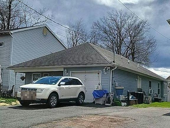 3rd image of 73 Meckes St