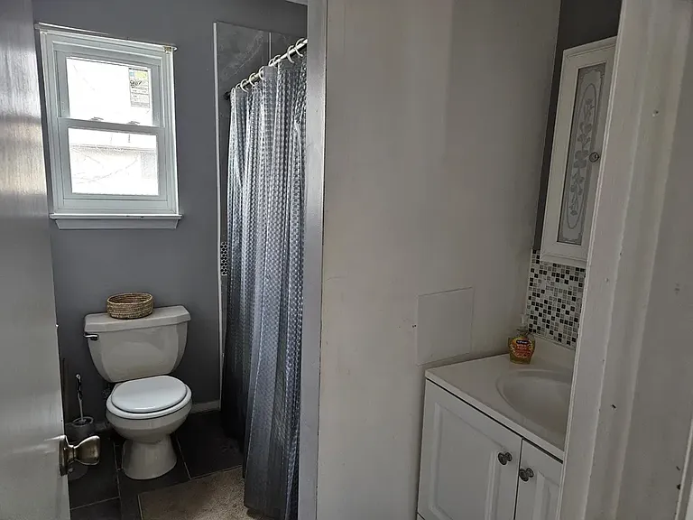 5170 Iroquois St — Photo 8