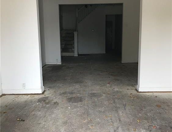 4th image of 511 N Parker Ave