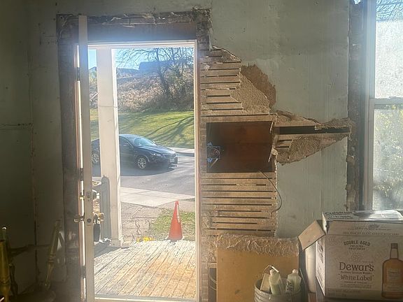 2nd image of 47 Forest Ave