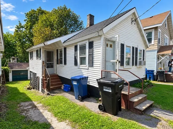 733 N Alvord St, Syracuse, NY 13208