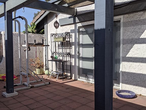 Large patio attached garage
