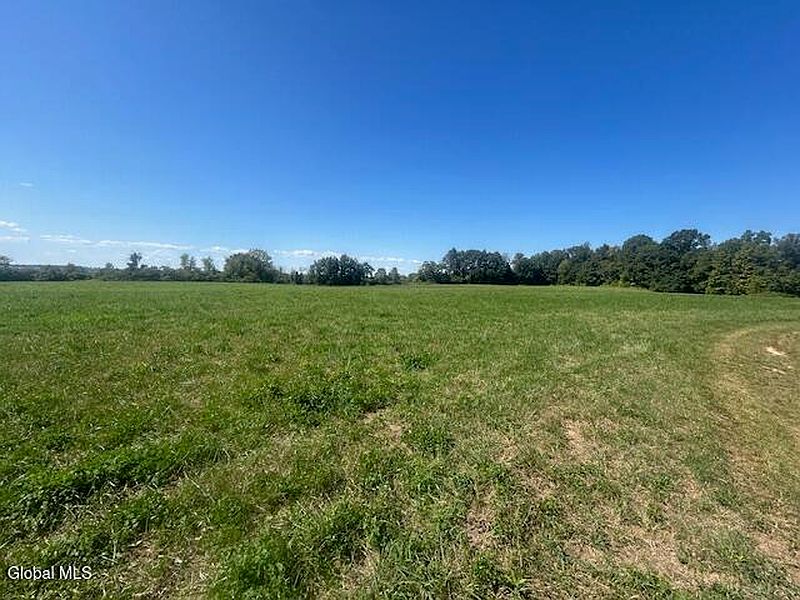 4th image of 94 Roe Road
