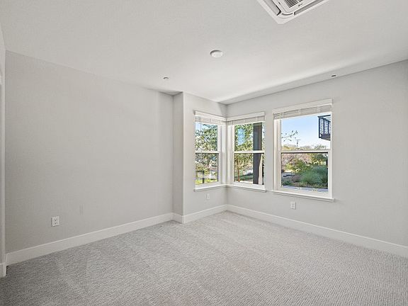 Entry level suite bedroom