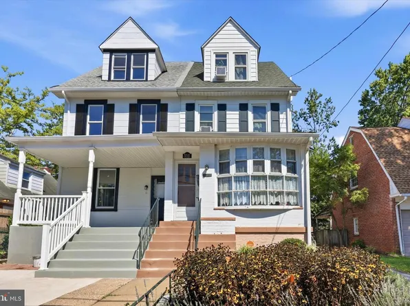 55 E Essex Ave, Lansdowne, PA 19050