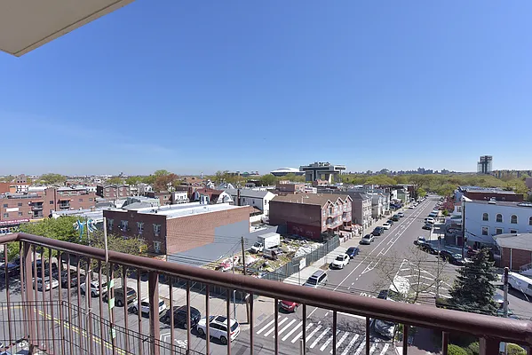 Sold by BSRG Realty | media 1