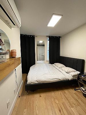 4th image of 216 Avenue B #2