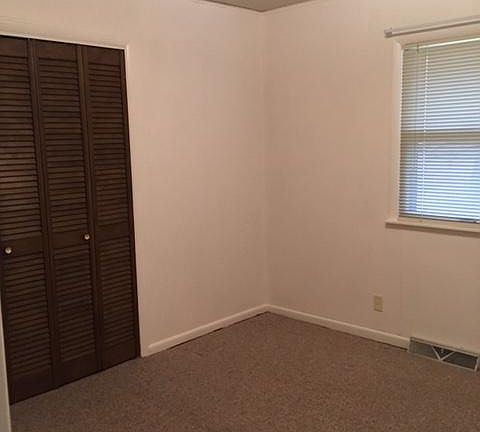 5th image of 2913 Virginia Cir