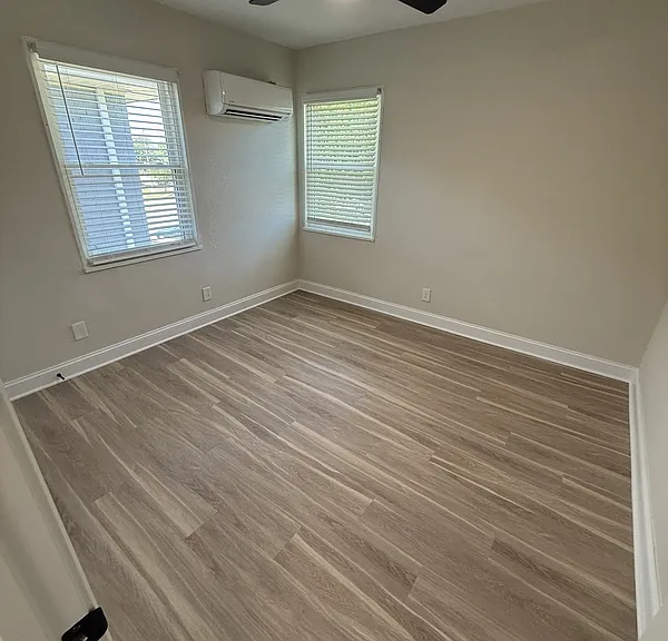 201 E Ocean View Ave #3 — Photo 5