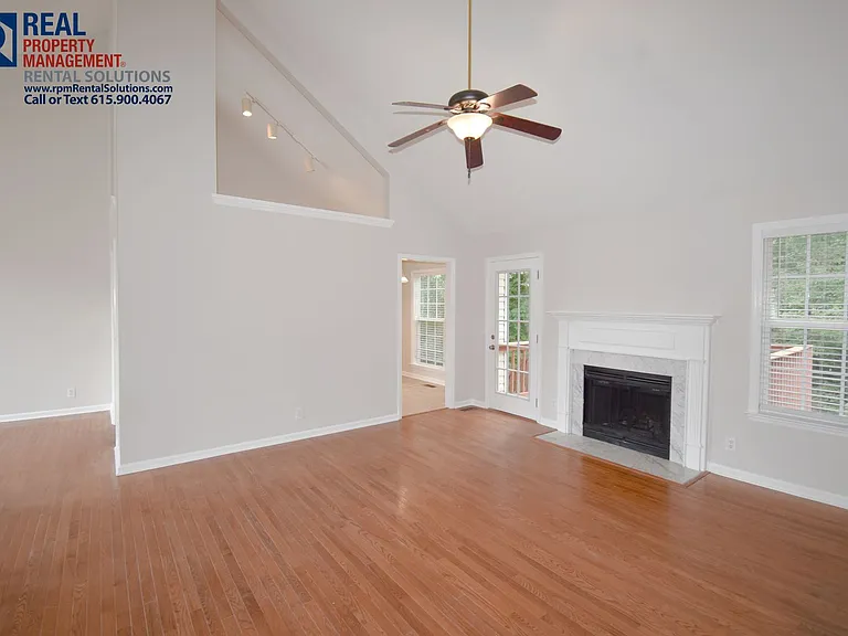 1916 Streamfield Ct — Photo 5