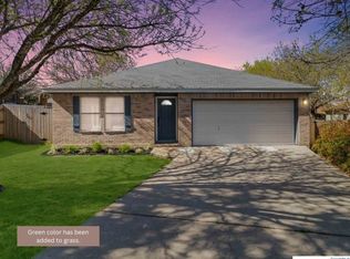 1104 Overlook Way, San Marcos, TX 78666