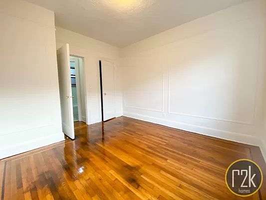 1st image of 45-39 42nd St #Aa1
