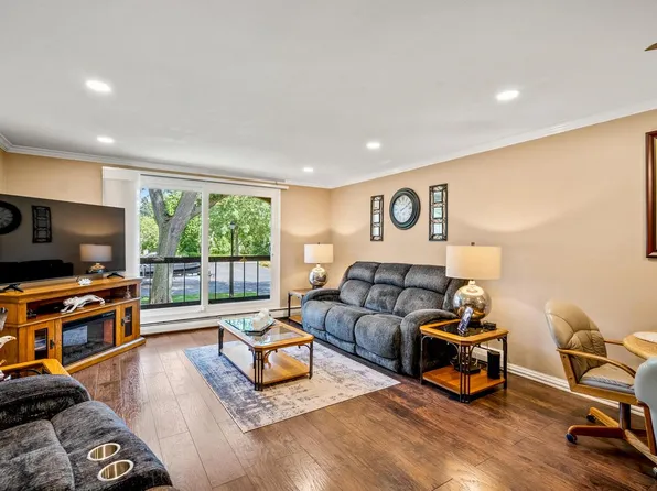 11910 West Mill ROAD #16, Milwaukee, WI 53225