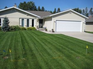 416 Glennon Ave, Stevens Point, WI 54481