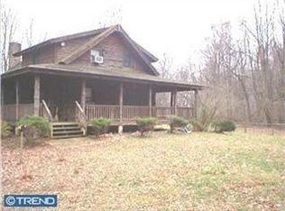 2441 Axe Factory Rd, Bordentown, NJ 08505