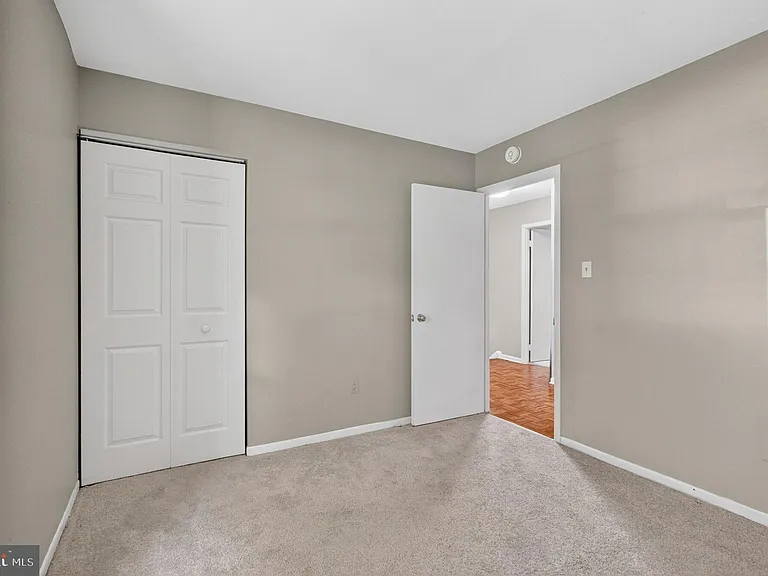 9821 Owens Ct — Photo 29
