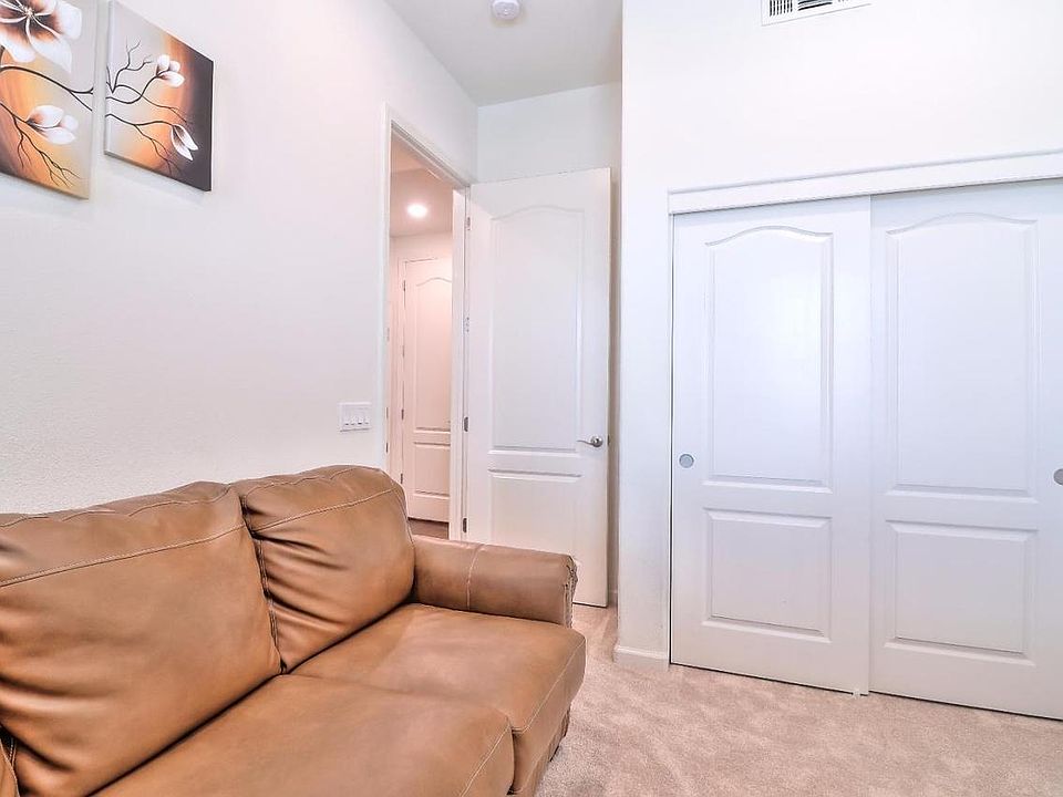1st image of 1012 Giacomo Ln