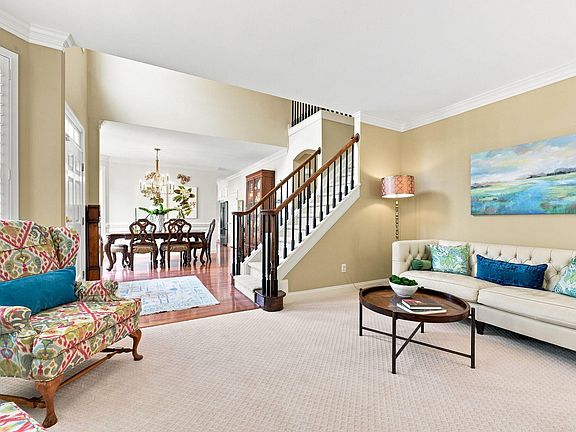 5th image of 2510 Saint Pauls Sq