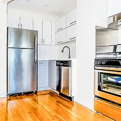 Rented by Urban Realty NYC
