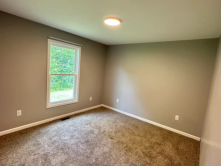4225 Rickman Rd — Photo 11