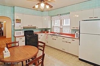 4th image of 343 S Maple Ave APT 1