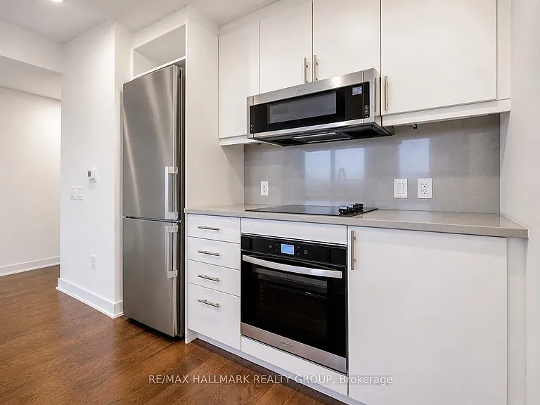 340 Queen St #1502 — Photo 5