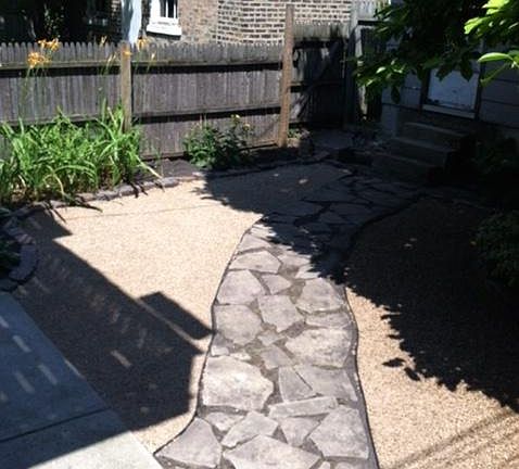 5th image of 1847 N Damen Ave #1