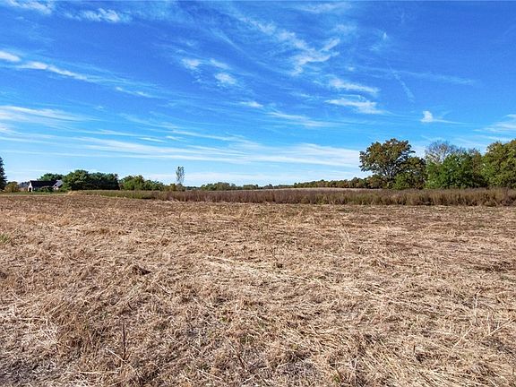 3rd image of 9915 Lancaster Newark Rd NE