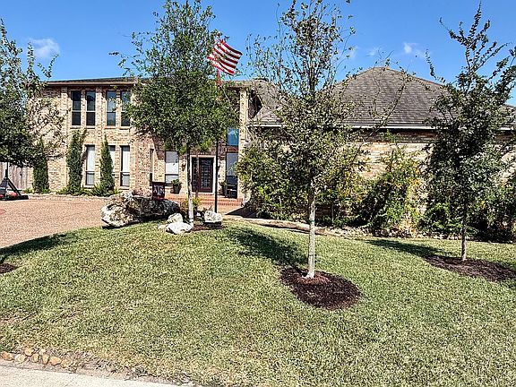 2nd image of 7614 Dijon Lake Dr